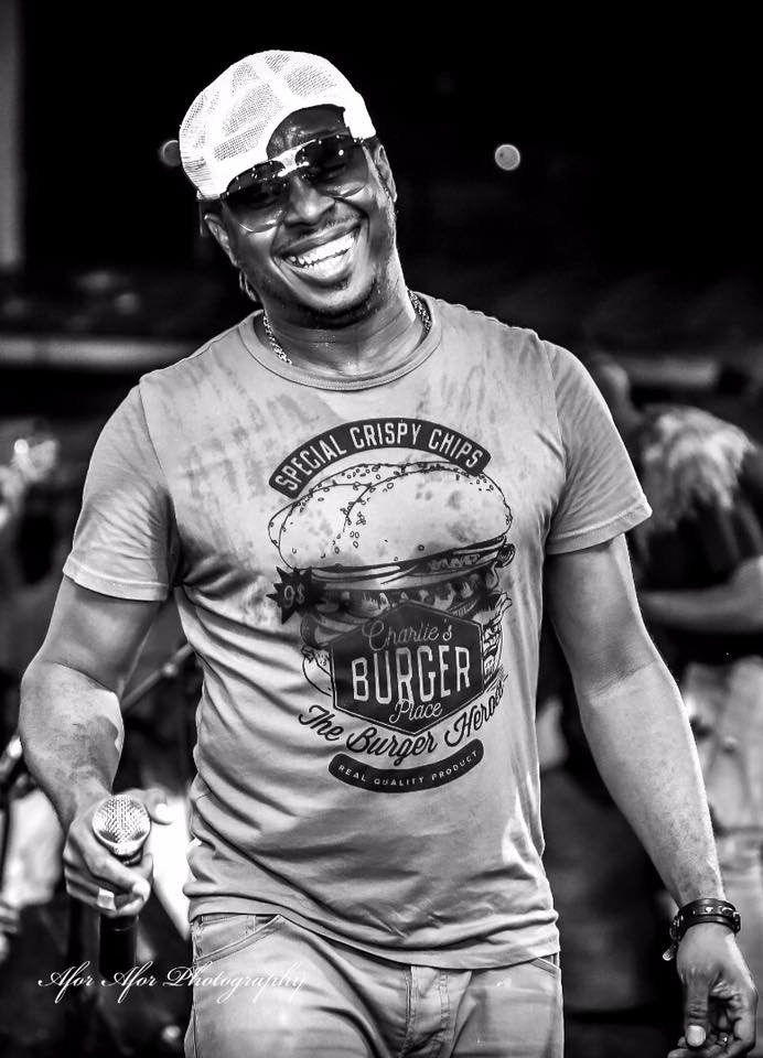 Soum Bill sourire