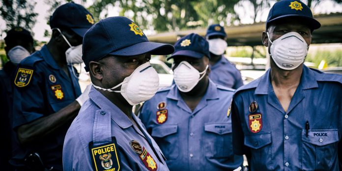 policiers sud-africains -
